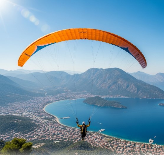Fethiye’de Yamaç Paraşütü